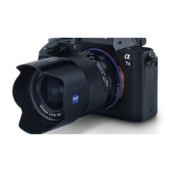 ZEISS LOXIA 35mm F/2 - Location - Soscine