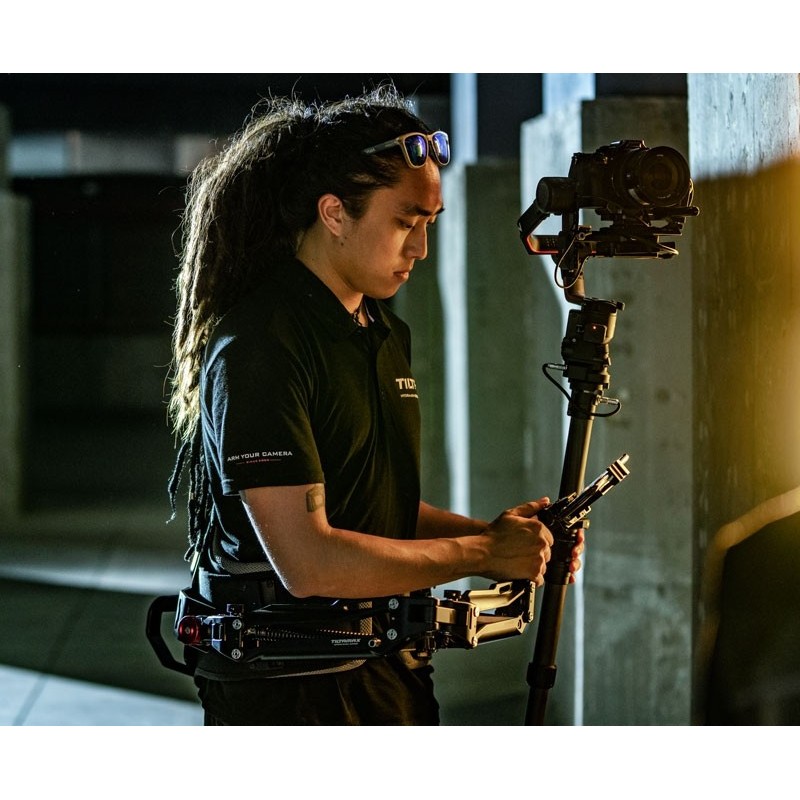 Tilta Float (pour DJI RS2 et RS3 PRO) - Location - Soscine Tilta Float (pour DJI RS2 et RS3 PRO) - Location - Soscine